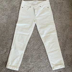 Paige White a skyline Crop Capris, size-29